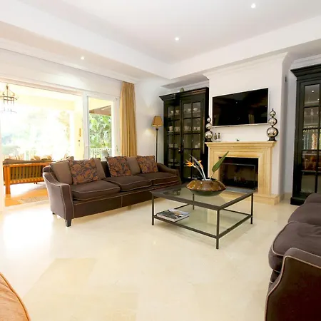 East Luxury Family Rosa * Estepona