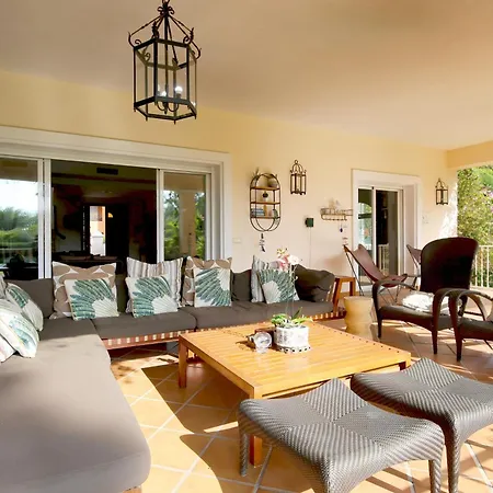 East Luxury Family Rosa Вілла *