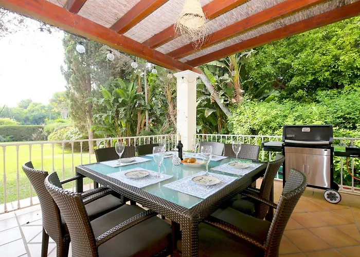 East Luxury Family Rosa *