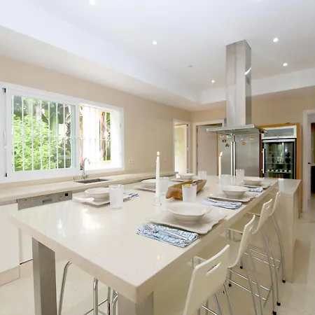 East Luxury Family Rosa *